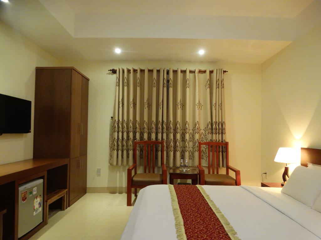 Hoa Vinh Khách sạn TP. Hồ Chí Minh