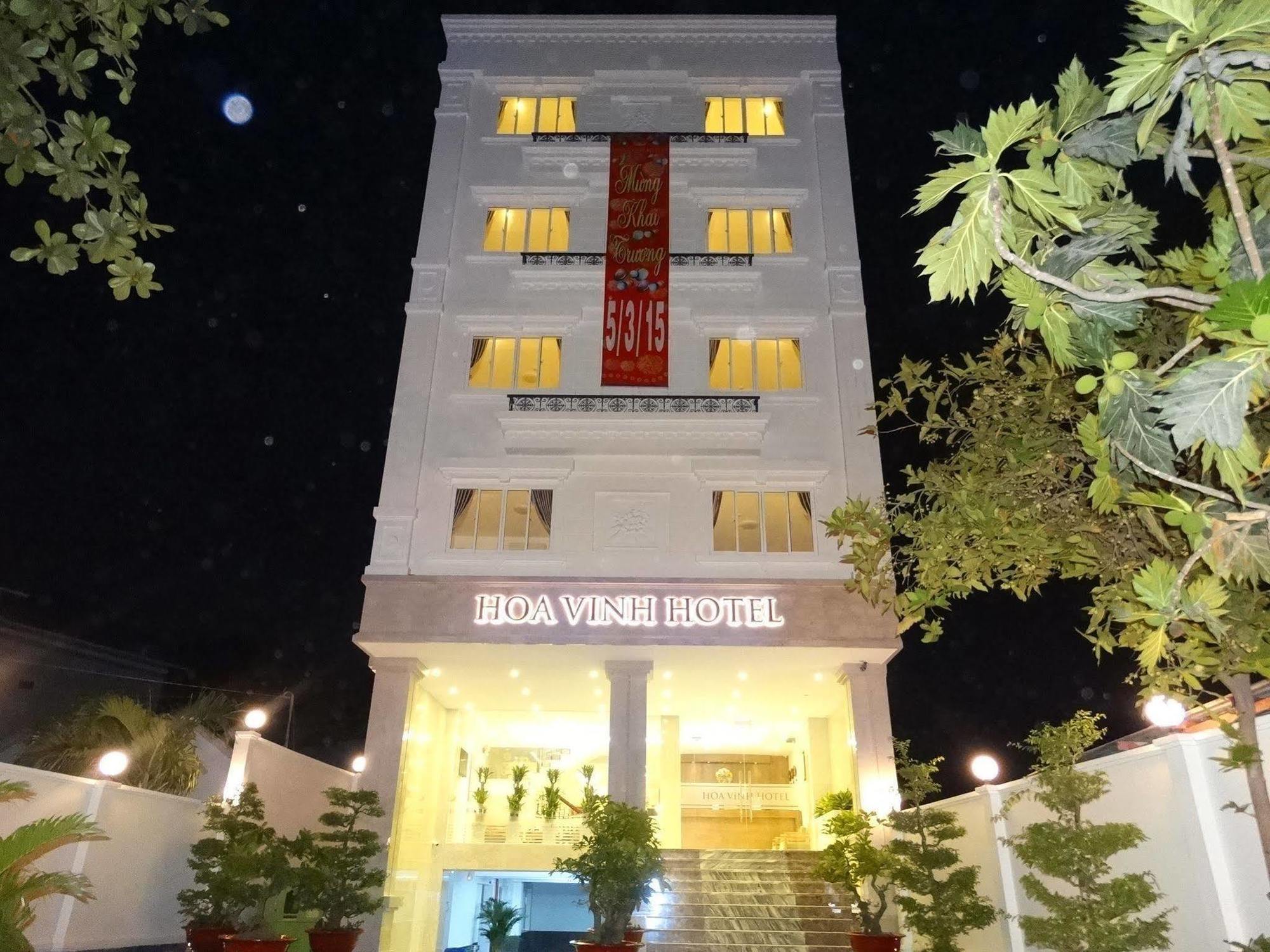Khách sạn Hoa Vinh 2*